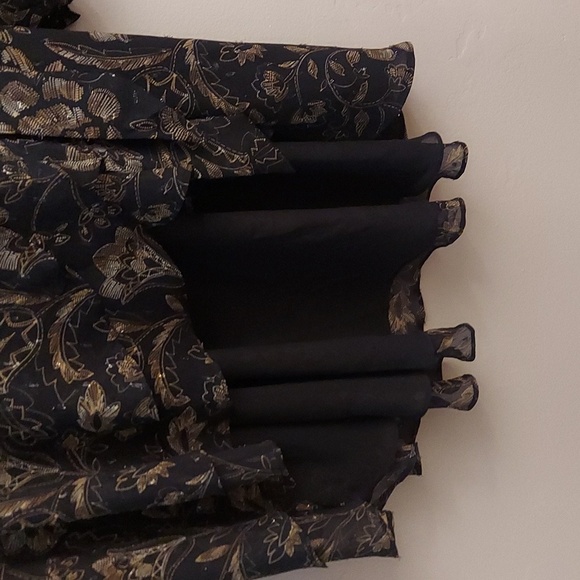 TORRID Chiffon Layered Tie Front Surplice Tunic in Black And Gold - Picture 7 of 15